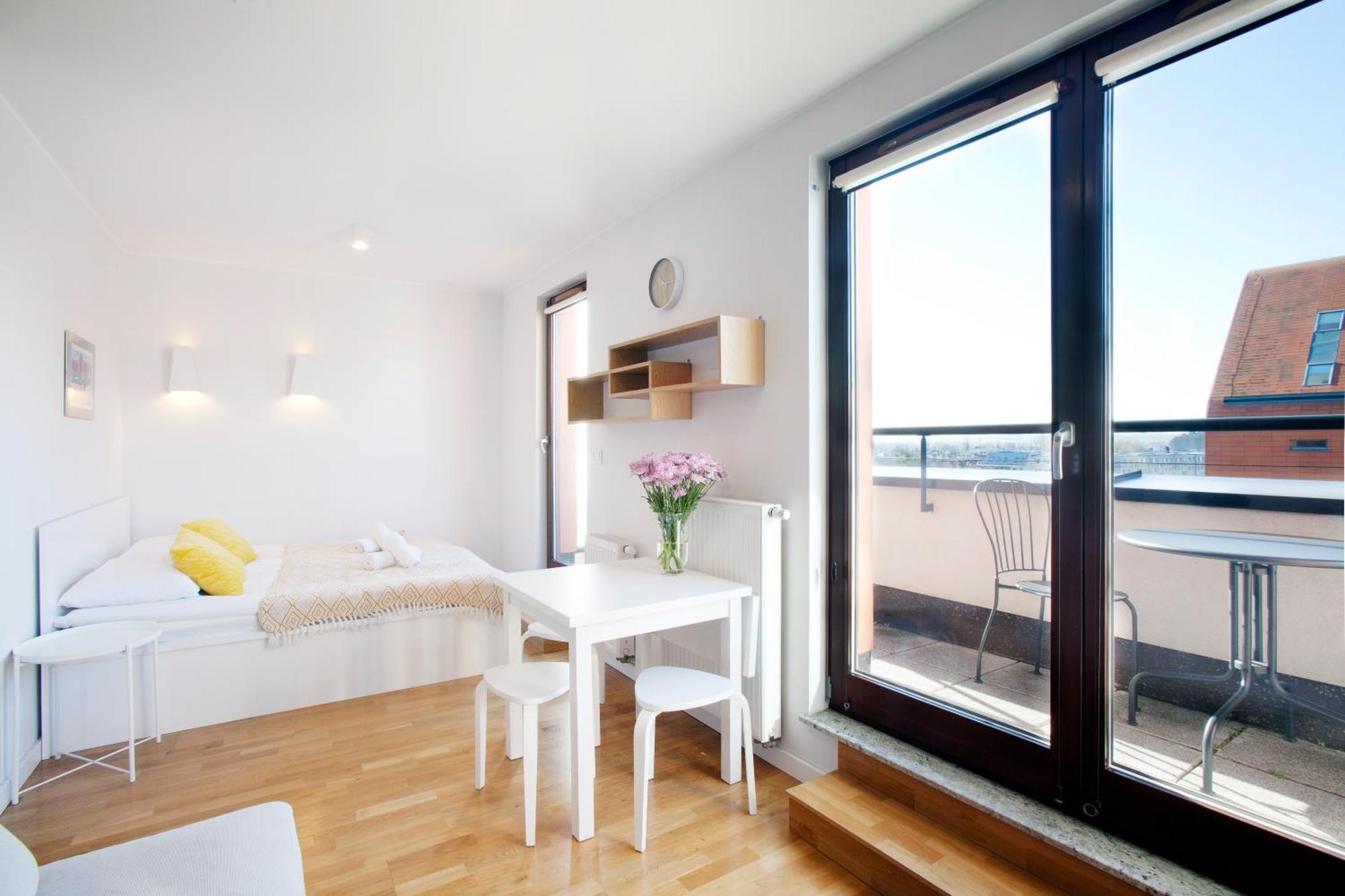 Marine Studio With Balcony And Parking By Tyzenhauz Danzig Exterior foto